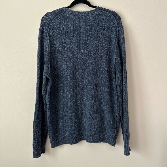 Tommy Bahama Large Blue VNeck Cable Knit Pullover‎ Sweater - Picture 2 of 4
